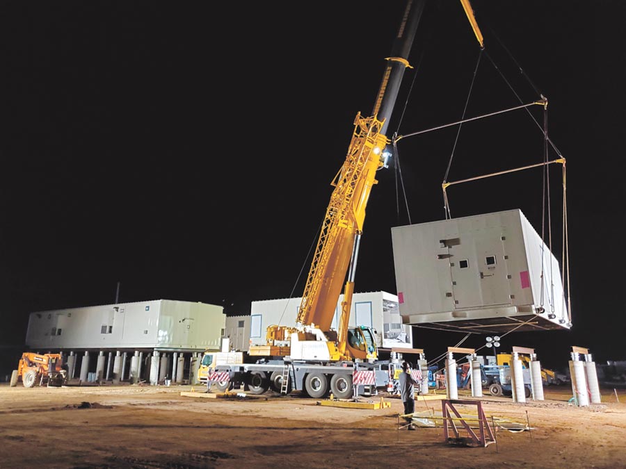 東元系統(tǒng)化設(shè)備e-house（預(yù)裝式電器間），在美國漂亮出擊。圖／東元提供