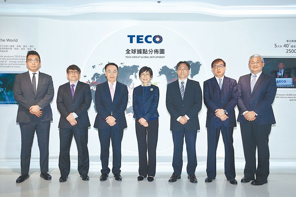 東元電機(jī)在財(cái)務(wù)、經(jīng)營(yíng)團(tuán)隊(duì)，良好的投資人關(guān)係以及企業(yè)社會(huì)責(zé)任的舉措等各方面皆有杰出成果，而榮獲肯定。圖／業(yè)者提供